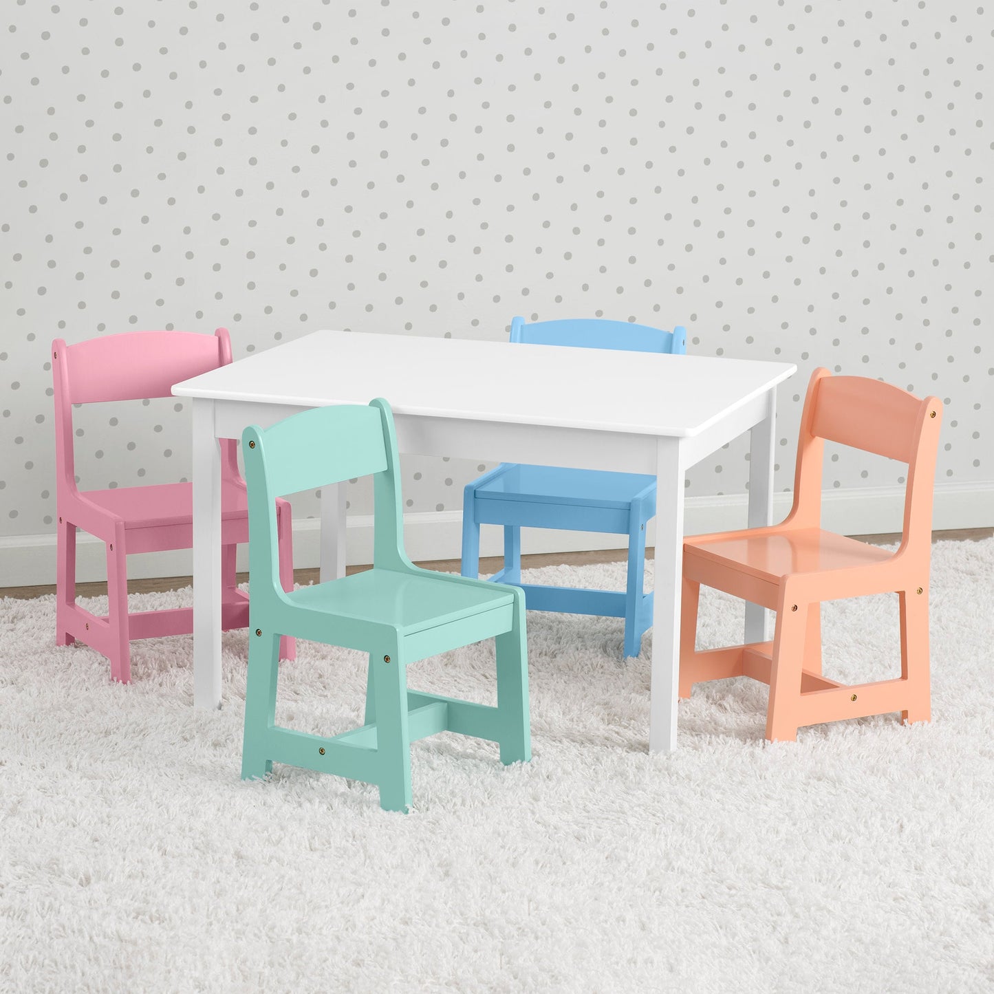 Bianca White with Pastel (1235)