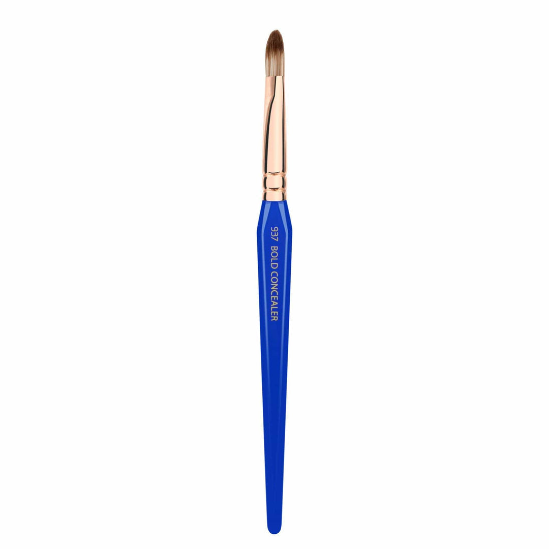 GOLDEN TRIANGLE 937 BOLD CONCEALER