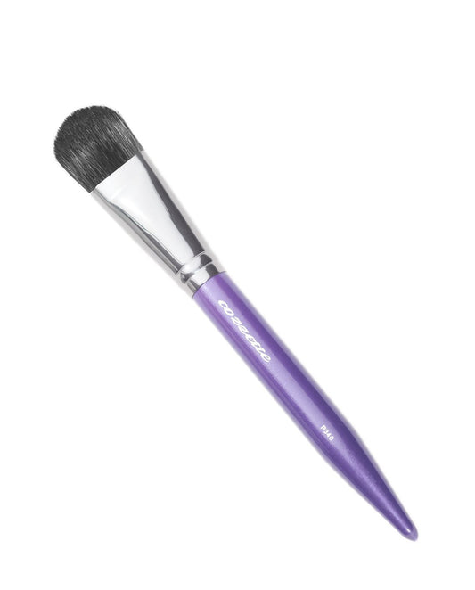 P340 Rounded foundation brush